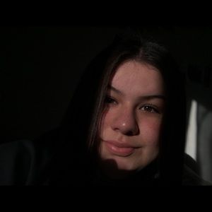 Meet your Posher, Isabel